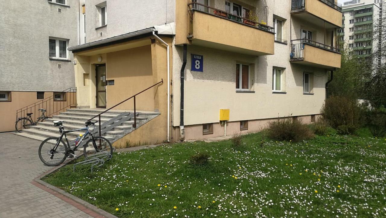 Odster Family Apartment Krasków Dış mekan fotoğraf